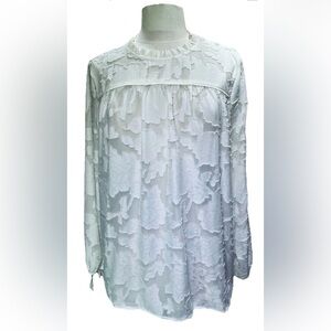 Vintage Pleated Collar Blouse White on White Floral Design Many Details W Sz XL